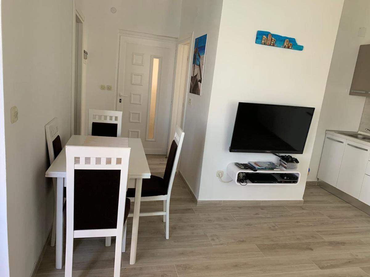 Apartman Demi Miskovici Екстер'єр фото