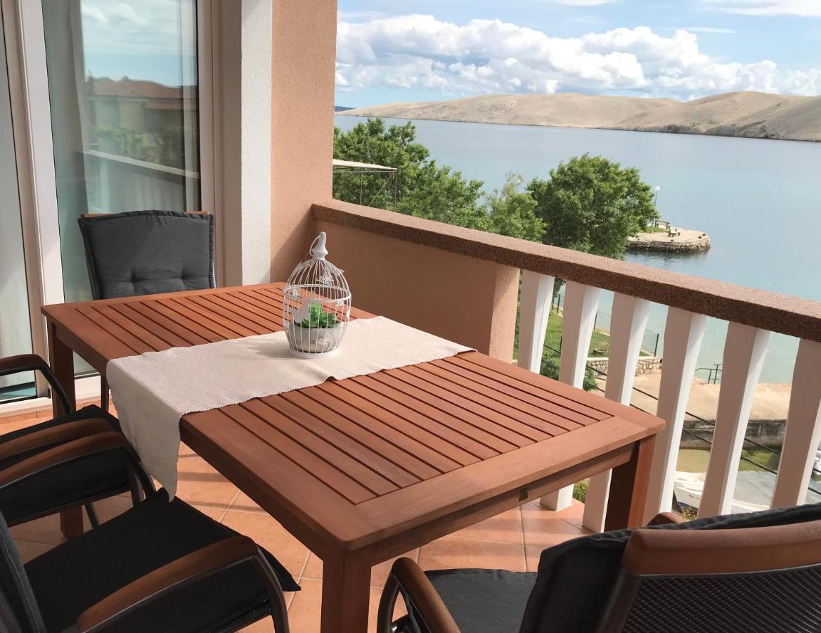 Apartman Demi Miskovici Екстер'єр фото