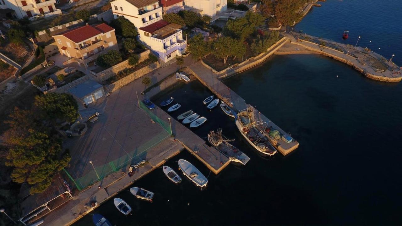 Apartman Demi Miskovici Екстер'єр фото